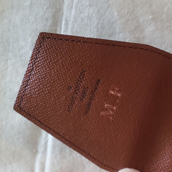 Louis Vuitton Card Case - Picture 3 of 9